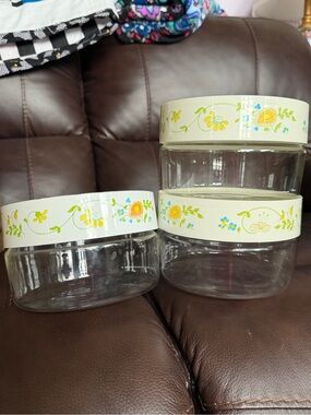 Vintage Pyrex See N Store Wild Flower